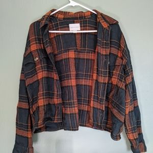 American Eagle cropped flannel